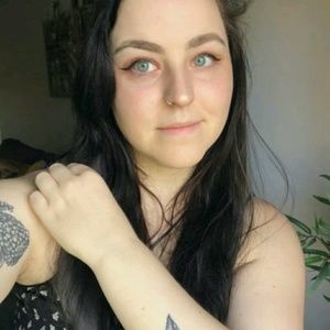 Meet your Posher, Nathalie